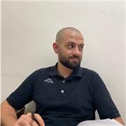 Studente presso la facoltà di Fisica. Insegno Matematica e Fisica. Sono disponibile ad effettuare lezioni private per studenti uni